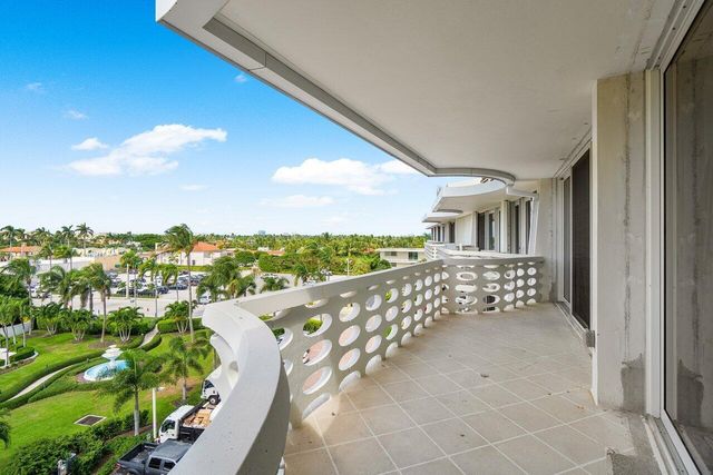 130 Sunrise Avenue 616, Palm Beach, FL 33480