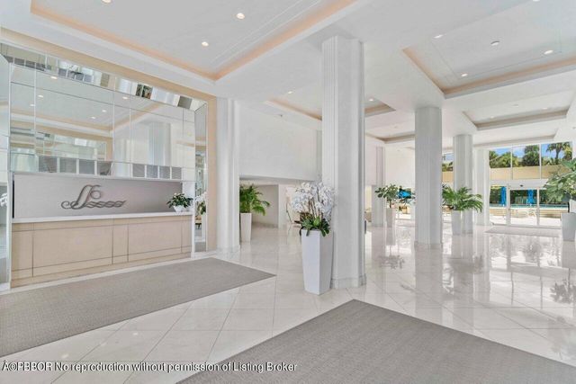 130 Sunrise Avenue 616, Palm Beach, FL 33480