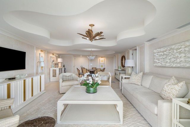 130 Sunrise Avenue 616, Palm Beach, FL 33480
