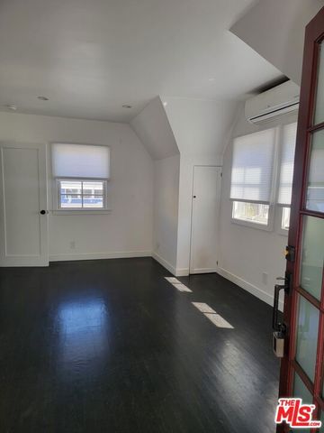 923 16th Street, Santa Monica, CA 90403