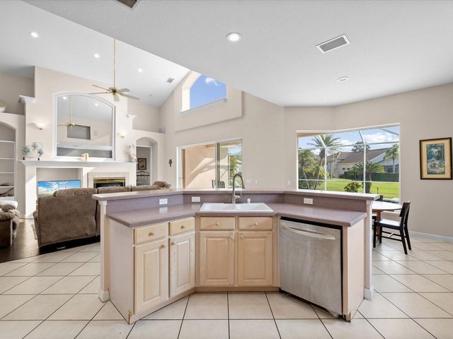 7730 ARALIA WAY, Seminole, FL 33777