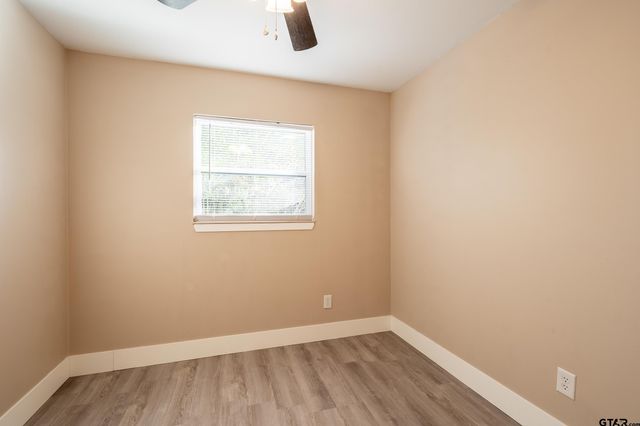 2300 Glenview, Tyler, TX 75701