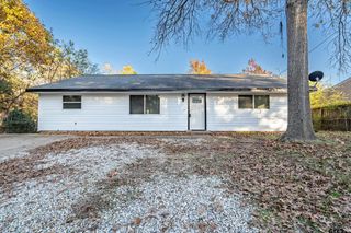 2300 Glenview, Tyler, TX 75701