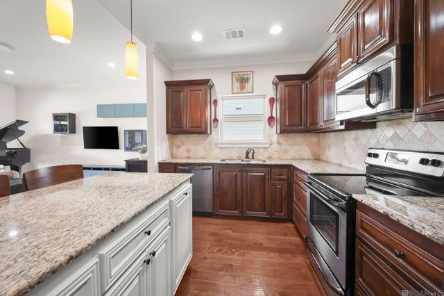1215 Madrid Ave, St Gabriel, LA 70776