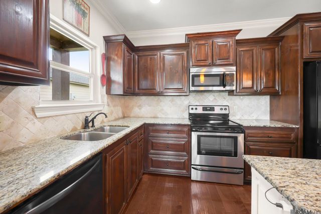 1215 Madrid Ave, St Gabriel, LA 70776