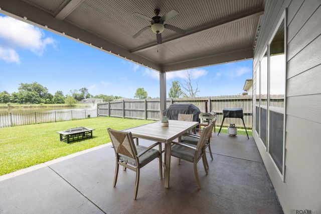 1215 Madrid Ave, St Gabriel, LA 70776
