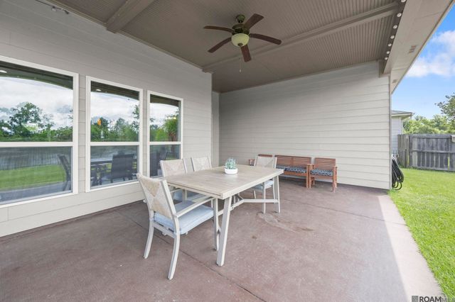 1215 Madrid Ave, St Gabriel, LA 70776