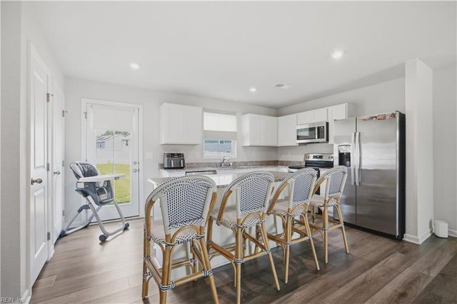 109 Good Hope LN, Portsmouth, VA 23701