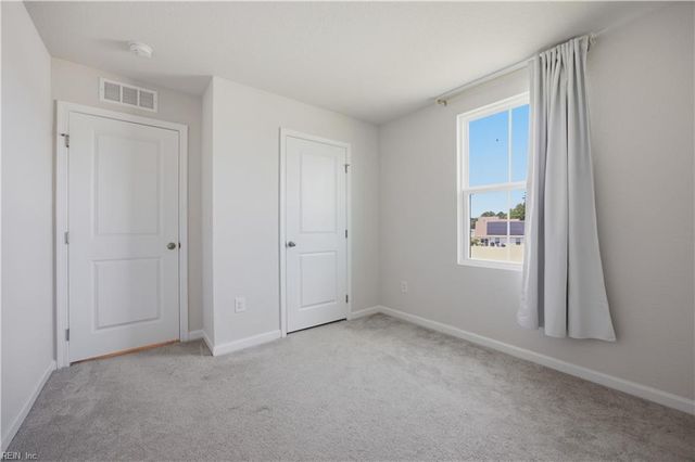 109 Good Hope LN, Portsmouth, VA 23701