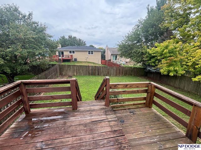 8005 Bauman Avenue, Omaha, NE 68122