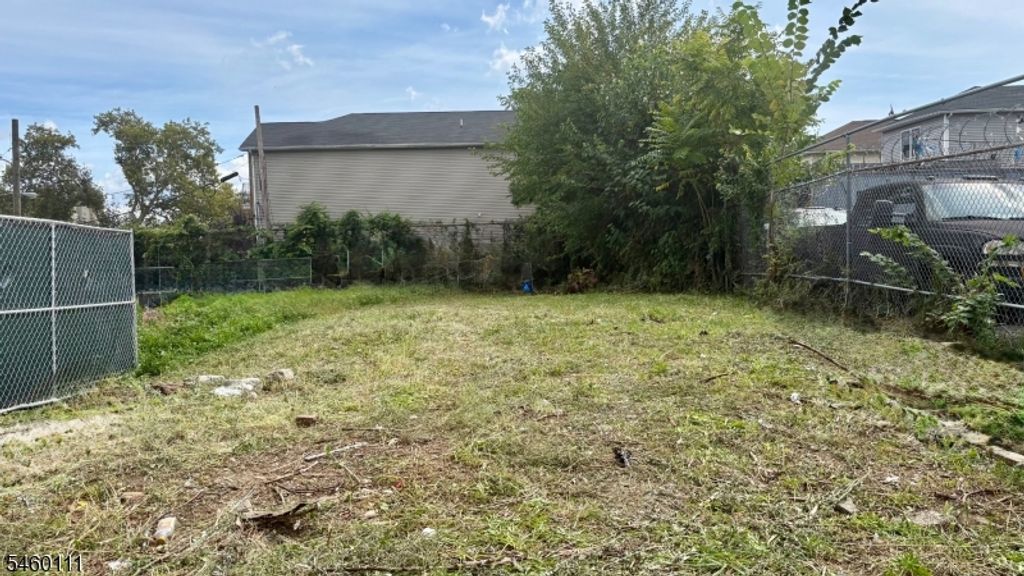 146 Elizabeth Ave, Newark City, NJ 07108