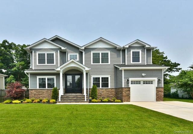124 North Drive, Massapequa, NY 11758