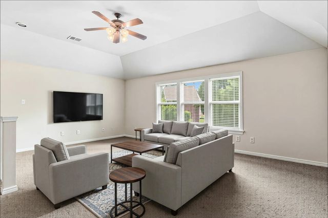 722 Tom Kite DR, Round Rock, TX 78664