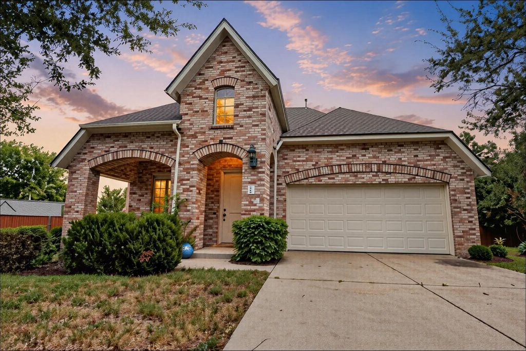 722 Tom Kite DR, Round Rock, TX 78664