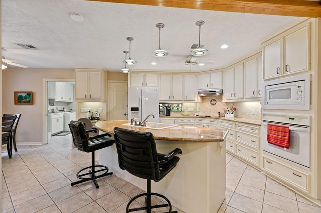 26530 Pin Oak Drive, Magnolia, TX 77354