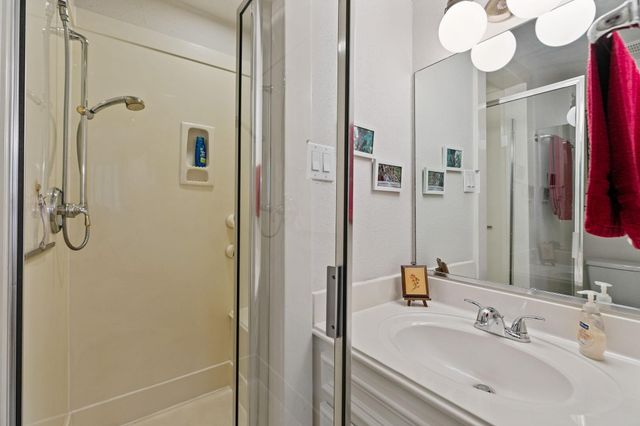 26530 Pin Oak Drive, Magnolia, TX 77354