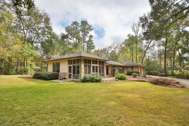 26530 Pin Oak Drive, Magnolia, TX 77354