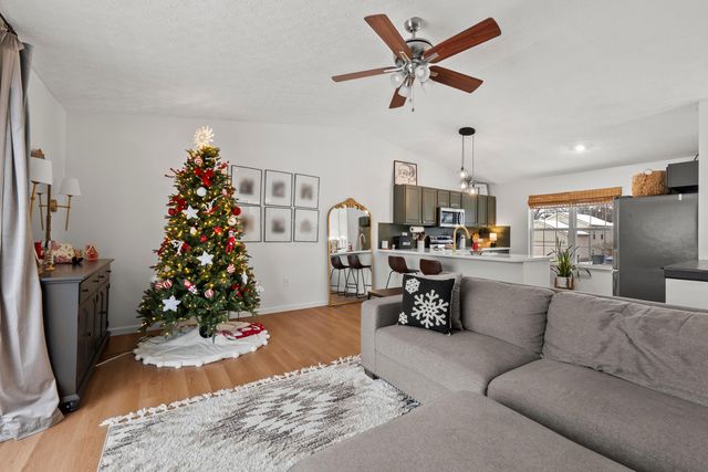 3445 Steiner Street, Columbus, OH 43231