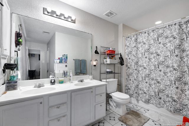 1515 Agency Point, San Antonio, TX 78245