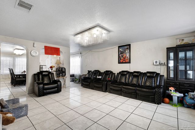 1515 Agency Point, San Antonio, TX 78245