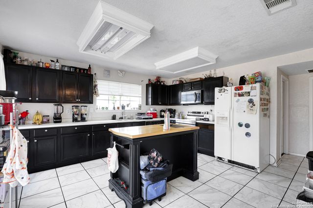 1515 Agency Point, San Antonio, TX 78245