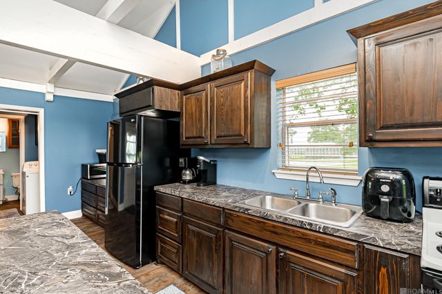 10467 Island Rd, Ventress, LA 70783