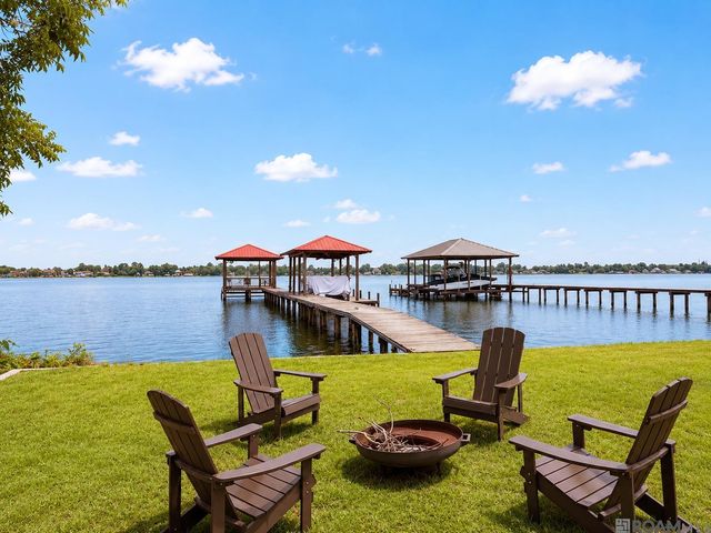 10467 Island Rd, Ventress, LA 70783
