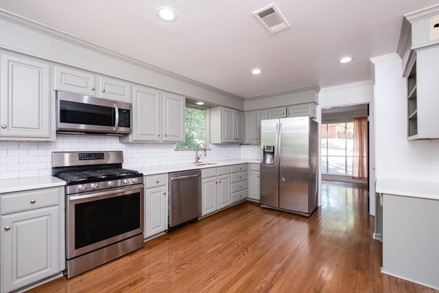 8218 Evergreen Drive, Little Rock, AR 72227