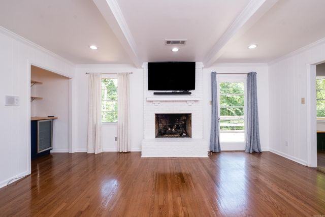 8218 Evergreen Drive, Little Rock, AR 72227