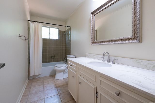 8218 Evergreen Drive, Little Rock, AR 72227