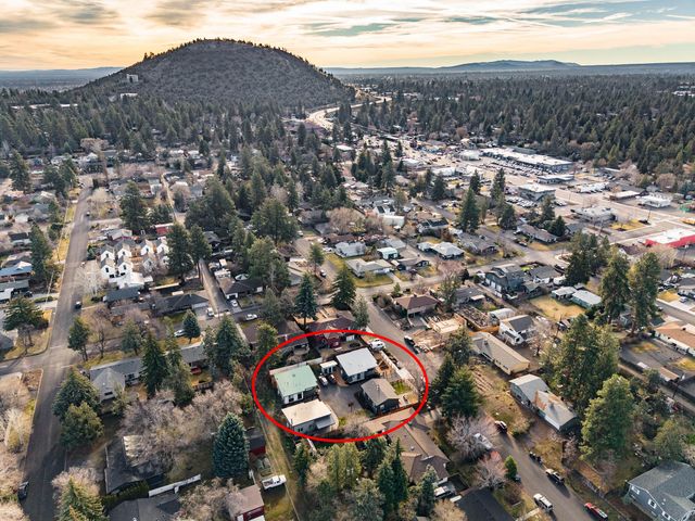 558 NE Lafayette Avenue, Bend, OR 97701