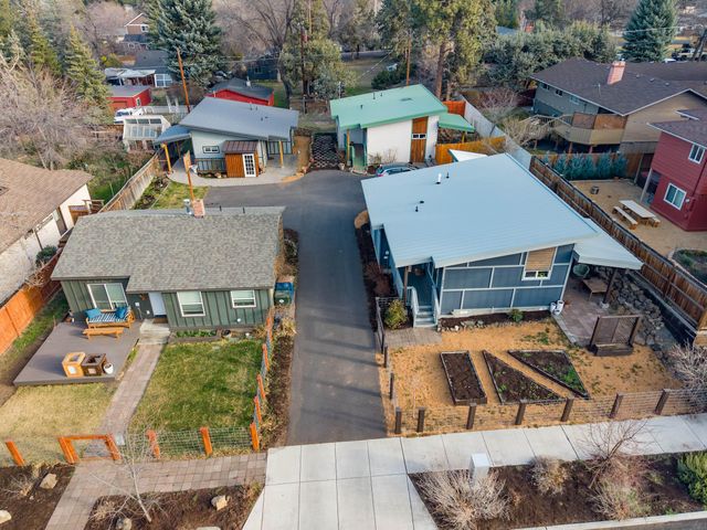 558 NE Lafayette Avenue, Bend, OR 97701