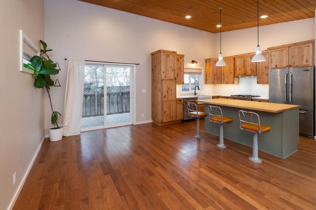 558 NE Lafayette Avenue, Bend, OR 97701