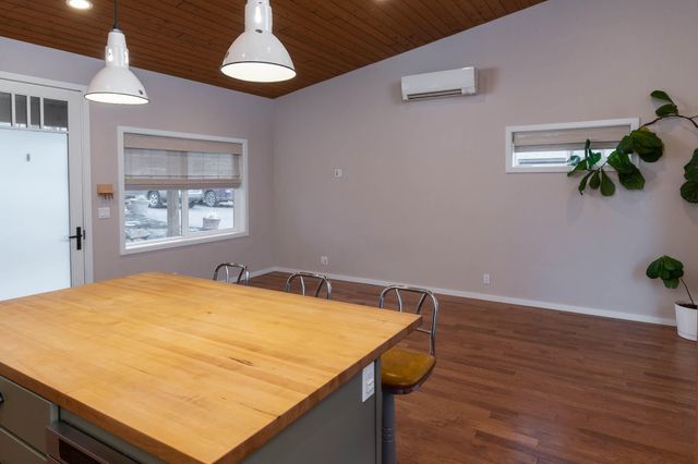 558 NE Lafayette Avenue, Bend, OR 97701