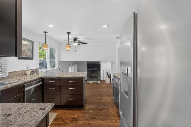 8697 Quail Oak Way, Orangevale, CA 95662