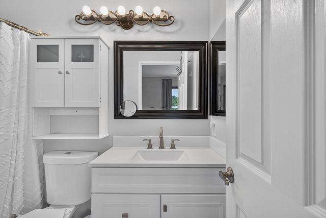 8697 Quail Oak Way, Orangevale, CA 95662