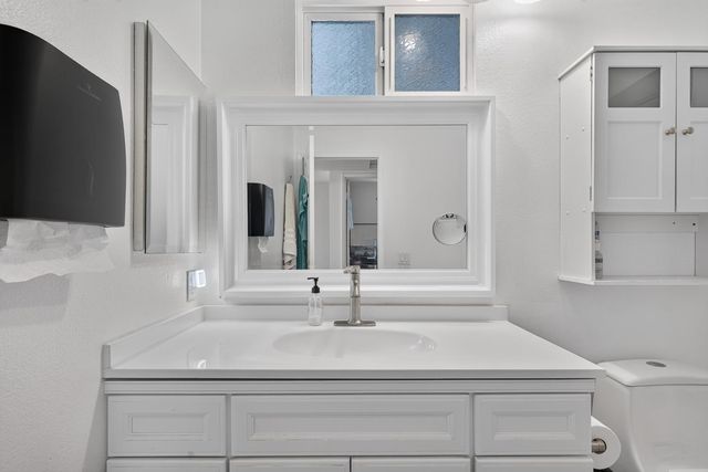 8697 Quail Oak Way, Orangevale, CA 95662