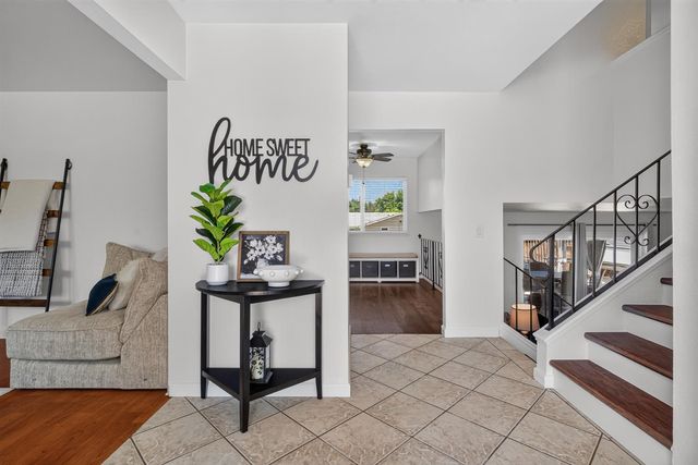 8697 Quail Oak Way, Orangevale, CA 95662