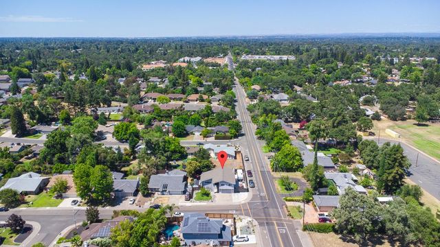 8697 Quail Oak Way, Orangevale, CA 95662