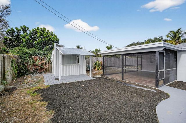 8776 SE Bahama Circle, Hobe Sound, FL 33455