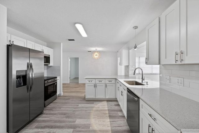 8776 SE Bahama Circle, Hobe Sound, FL 33455