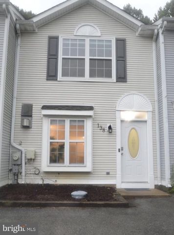 138 CREEKSIDE CT, Newark, DE 19702