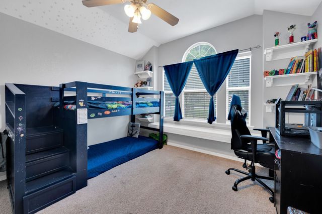 141 Country Drive, Waxahachie, TX 75165
