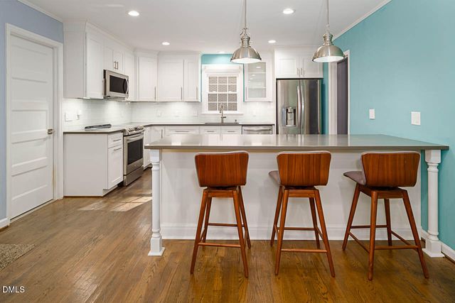 3240 Huntleigh Drive, Raleigh, NC 27604