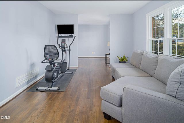 3240 Huntleigh Drive, Raleigh, NC 27604