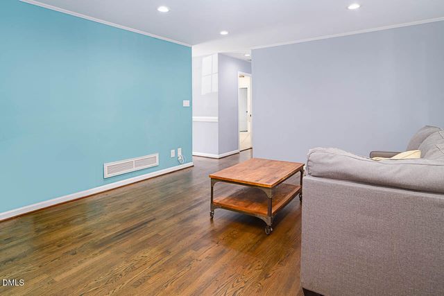 3240 Huntleigh Drive, Raleigh, NC 27604