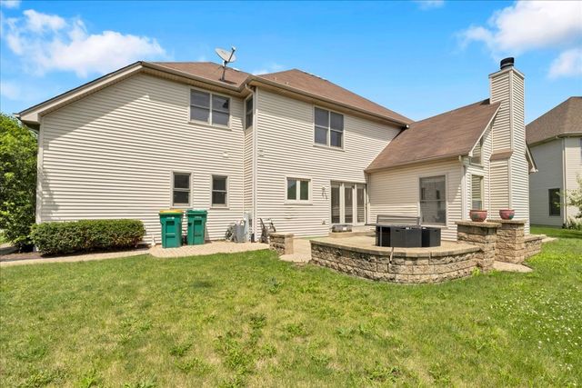 24963 Heritage Oaks Drive, Plainfield, IL 60585