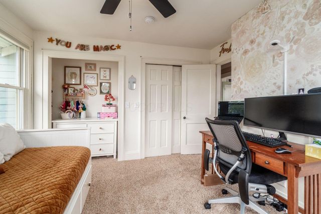 64 E Kelso Road, Columbus, OH 43202
