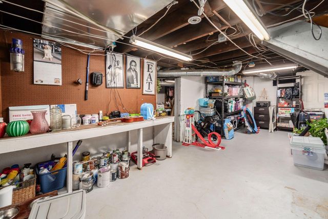 64 E Kelso Road, Columbus, OH 43202