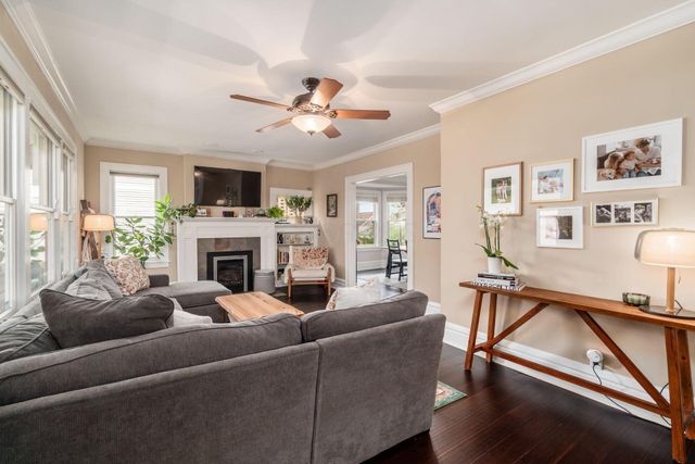 64 E Kelso Road, Columbus, OH 43202